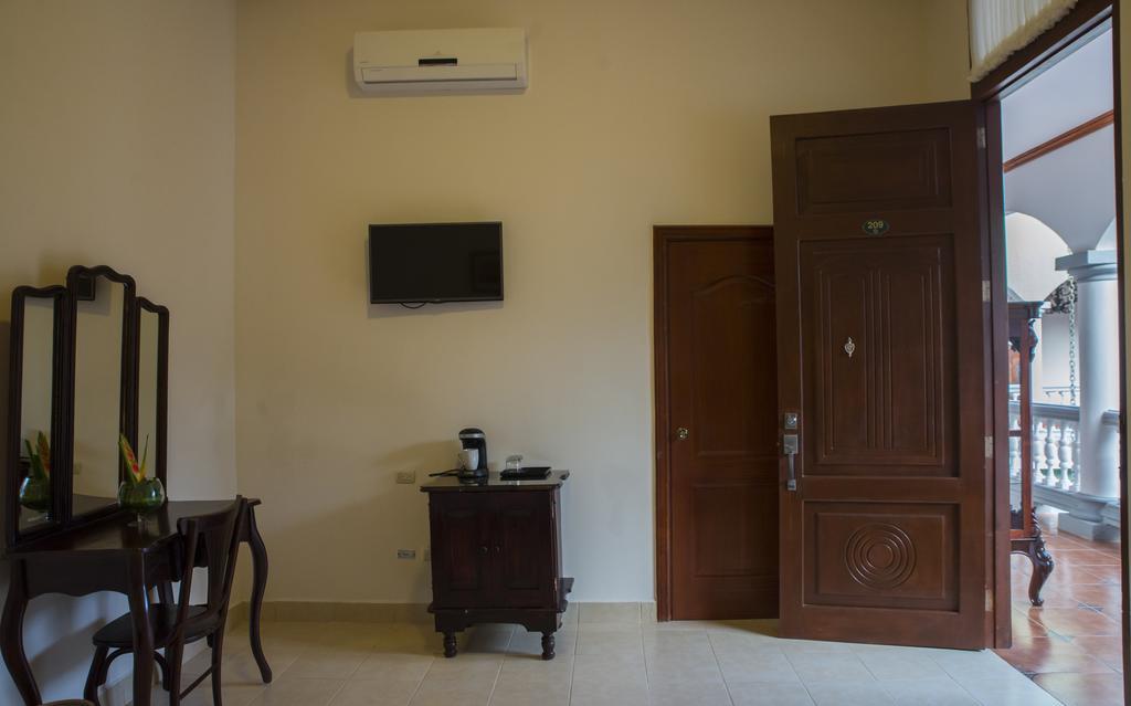 Hotel Real La Merced Granada Room photo